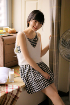 纳粹女子亲卫队电影完整播放